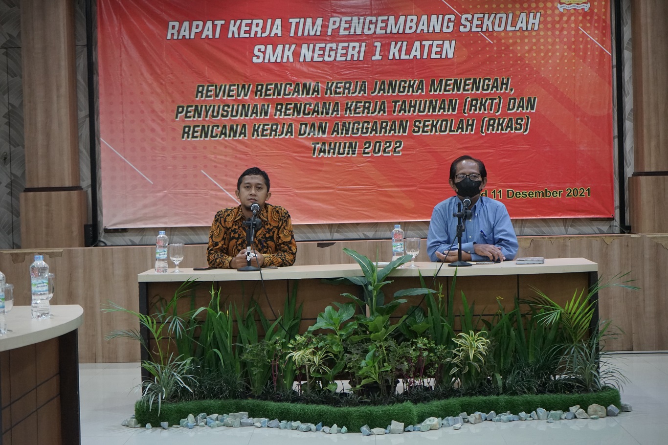 Rapat Kerja Tim Pengembang Sekolah